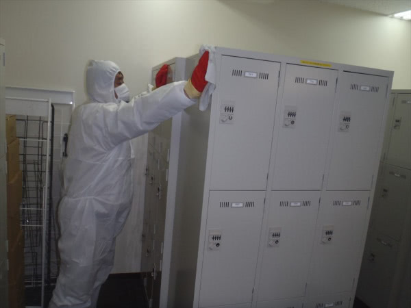 京都市・事業所の新型コロナウイルス消毒除菌作業の事例　の処理前写真(1)